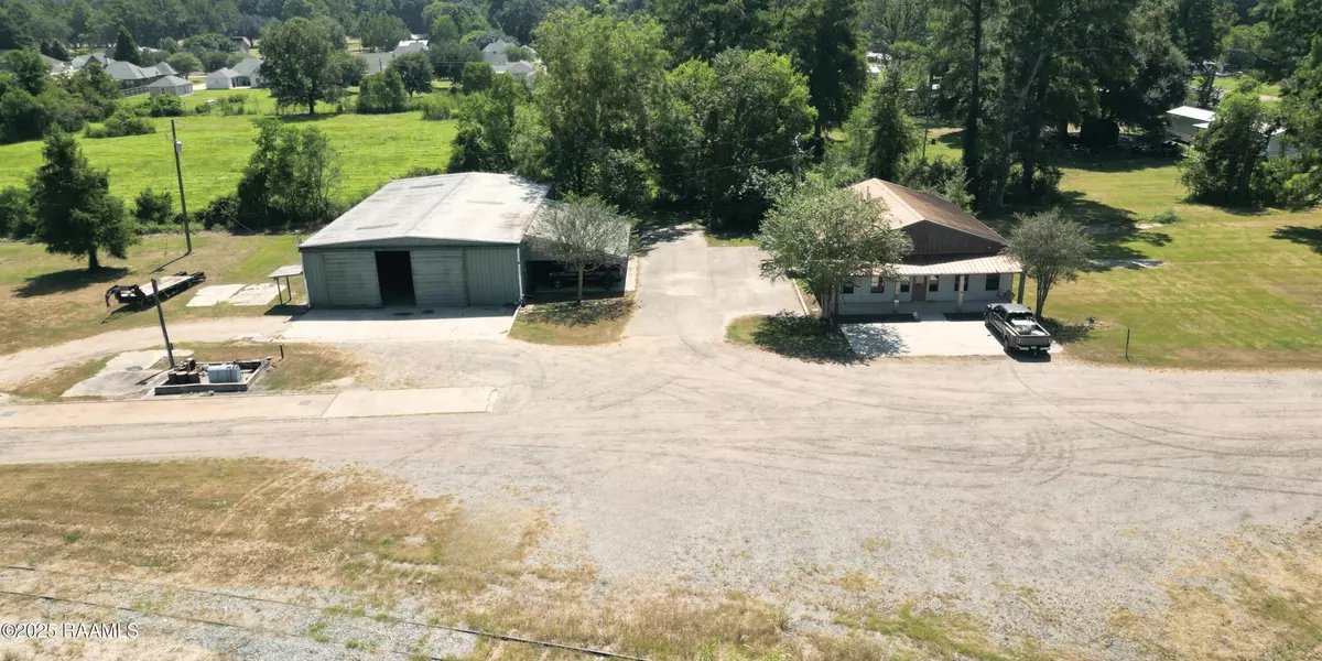 Livonia, LA 70755,8296 Cotton Gin RD