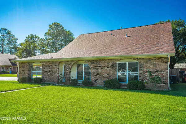 Lafayette, LA 70501,101 Briarwood DR