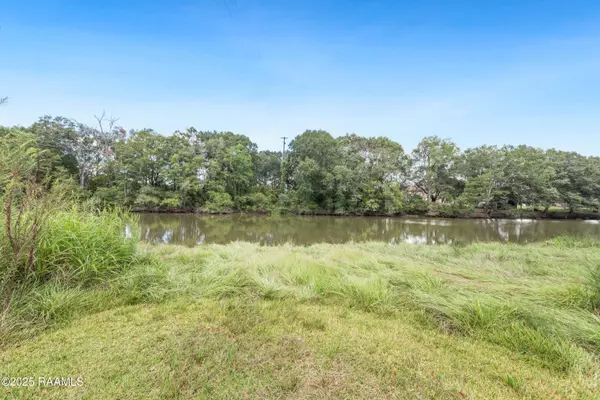 New Iberia, LA 70563,201 Sparrow ST