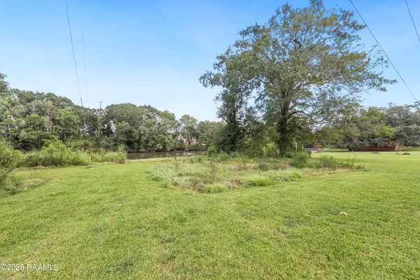 New Iberia, LA 70563,201 Sparrow ST