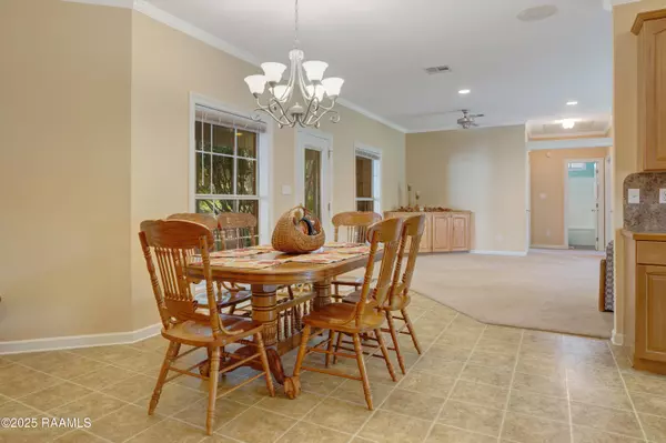 Opelousas, LA 70570,284 Meadow CIR