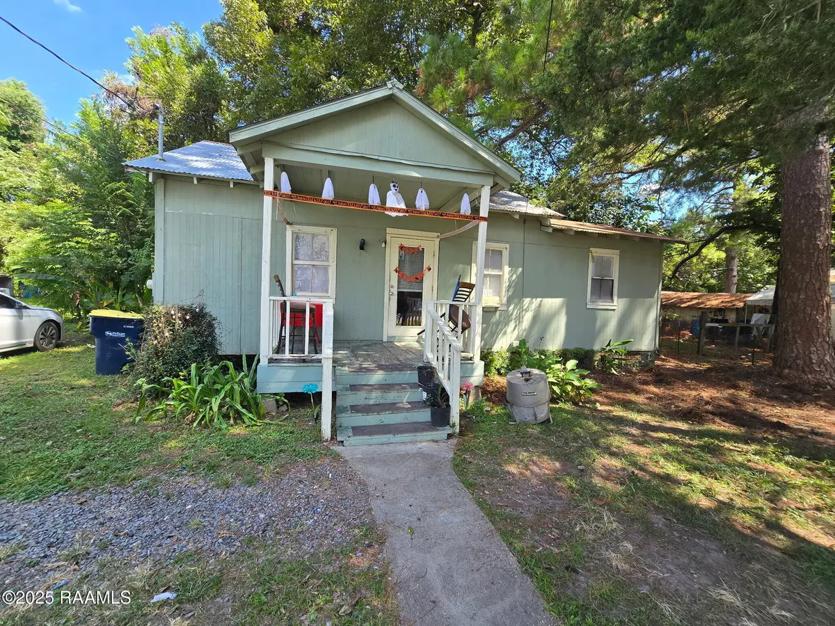 Carencro, LA 70520,319 St Anne ST