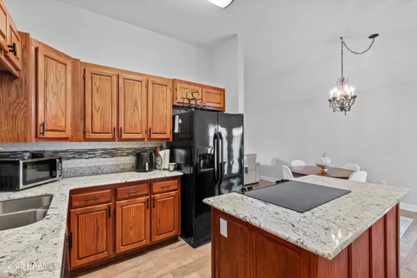 Baton Rouge, LA 70816,745 Fawn Lake DR
