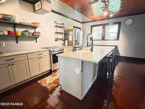 Abbeville, LA 70510,509 E Saint Victor ST