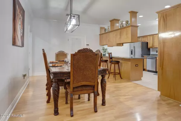 Breaux Bridge, LA 70517,1106 Earline DR