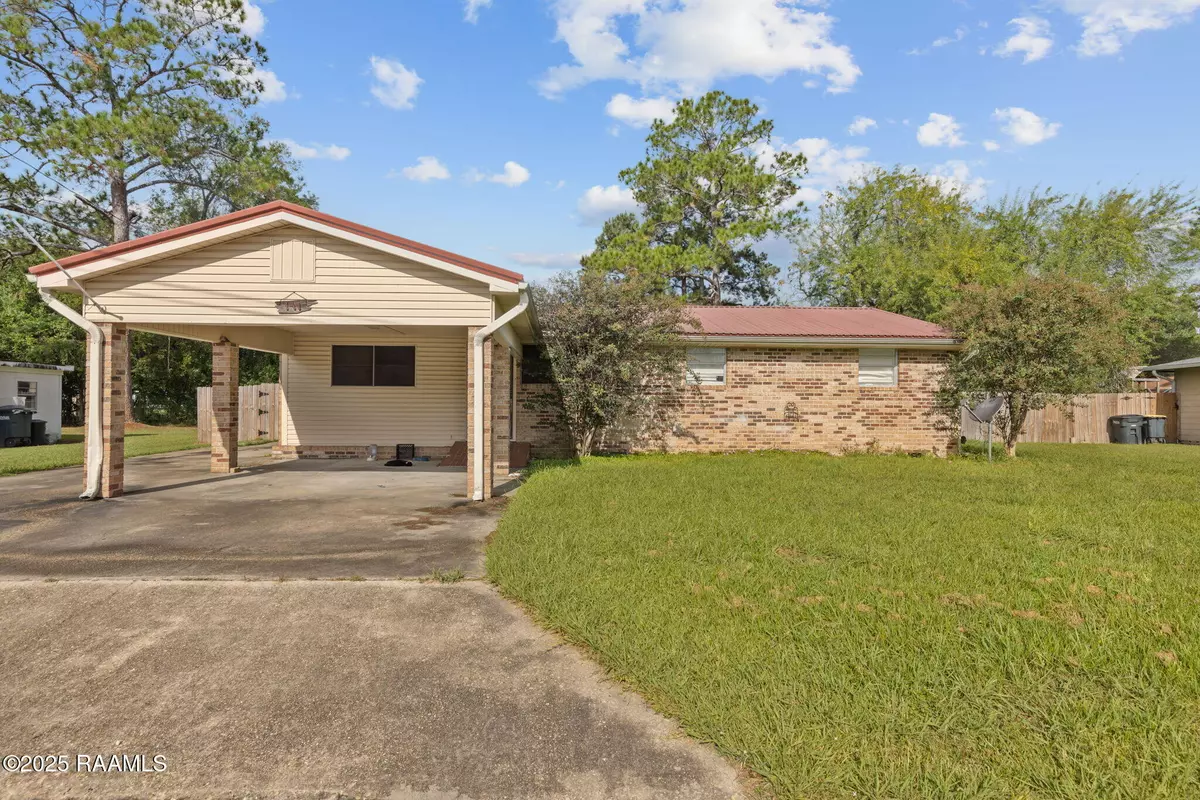 New Iberia, LA 70560,111 Maple ST