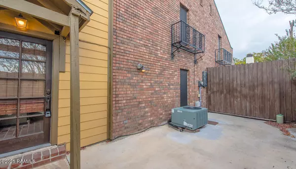 Lafayette, LA 70506,4620 W Congress ST #Apt 45