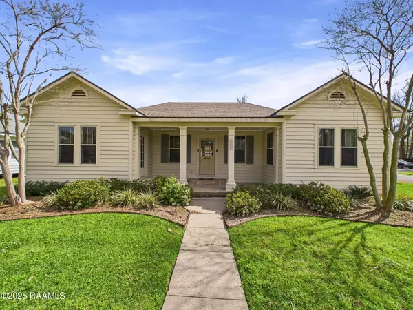 1502 W University AVE, Lafayette, LA 70506