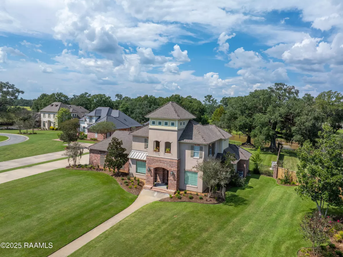 Breaux Bridge, LA 70517,1058 Angelwood CIR