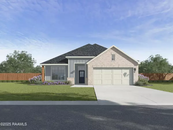 130 Belle Lake DR, Lafayette, LA 70506