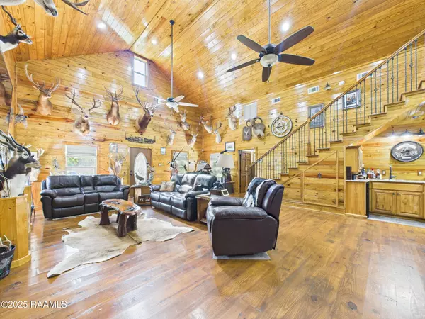 Breaux Bridge, LA 70517,2107 Atchafalaya River HWY