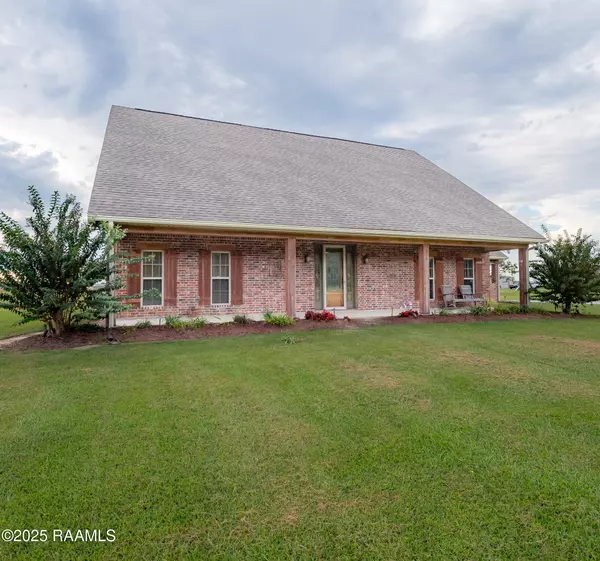 Eunice, LA 70535,1027 Chinaberry DR