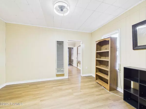 New Iberia, LA 70560,505 W Dale ST