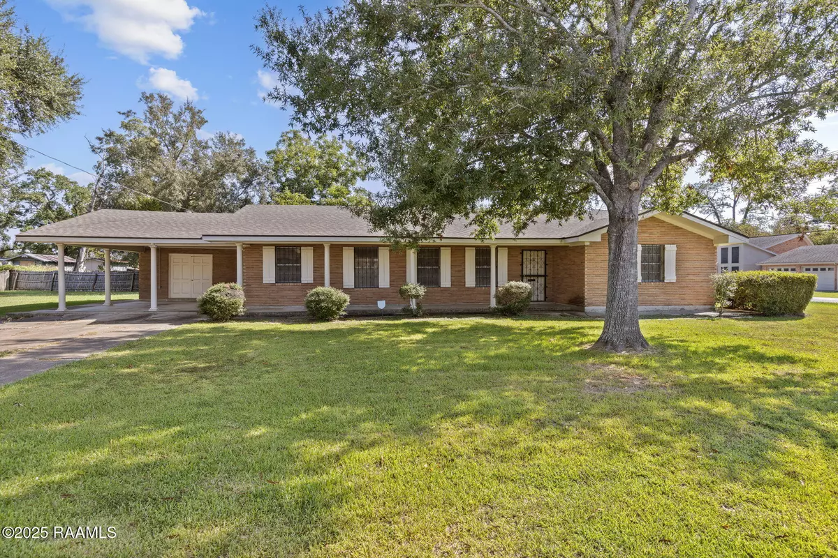 Crowley, LA 70526,1000 N Avenue D