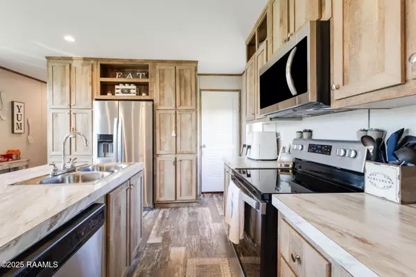 Sunset, LA 70584,158 Landon LN