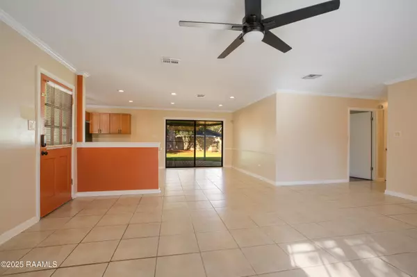 Lafayette, LA 70508,104 Bramber DR