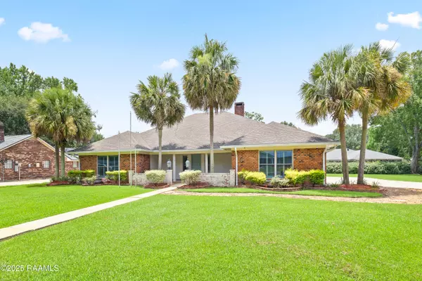 1127 N Monte Blanc DR, Abbeville, LA 70510