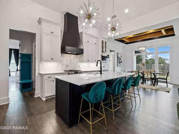 Broussard, LA 70592,309 Canary Palm WAY