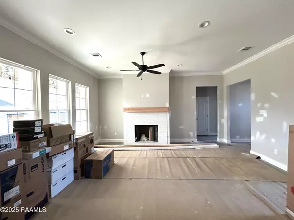 Maurice, LA 70555,201 Carreras LN