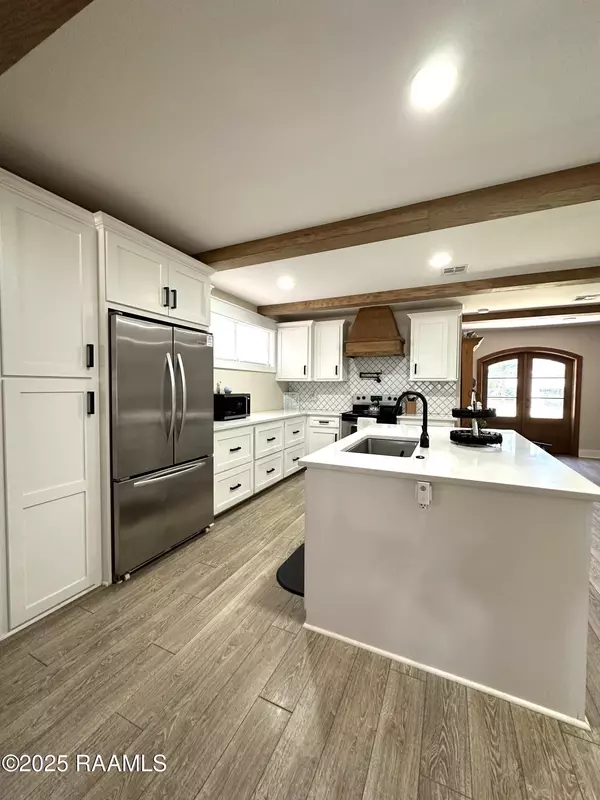 Jennings, LA 70546,622 May ST