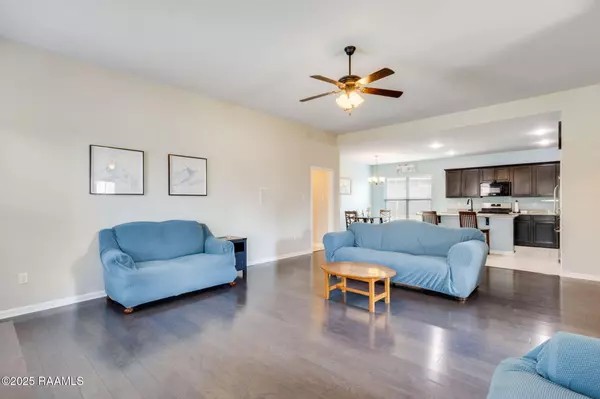 Youngsville, LA 70592,104 Gray Birch LOOP