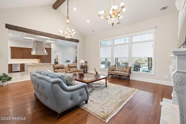 Lafayette, LA 70503,402 Rutherford CT