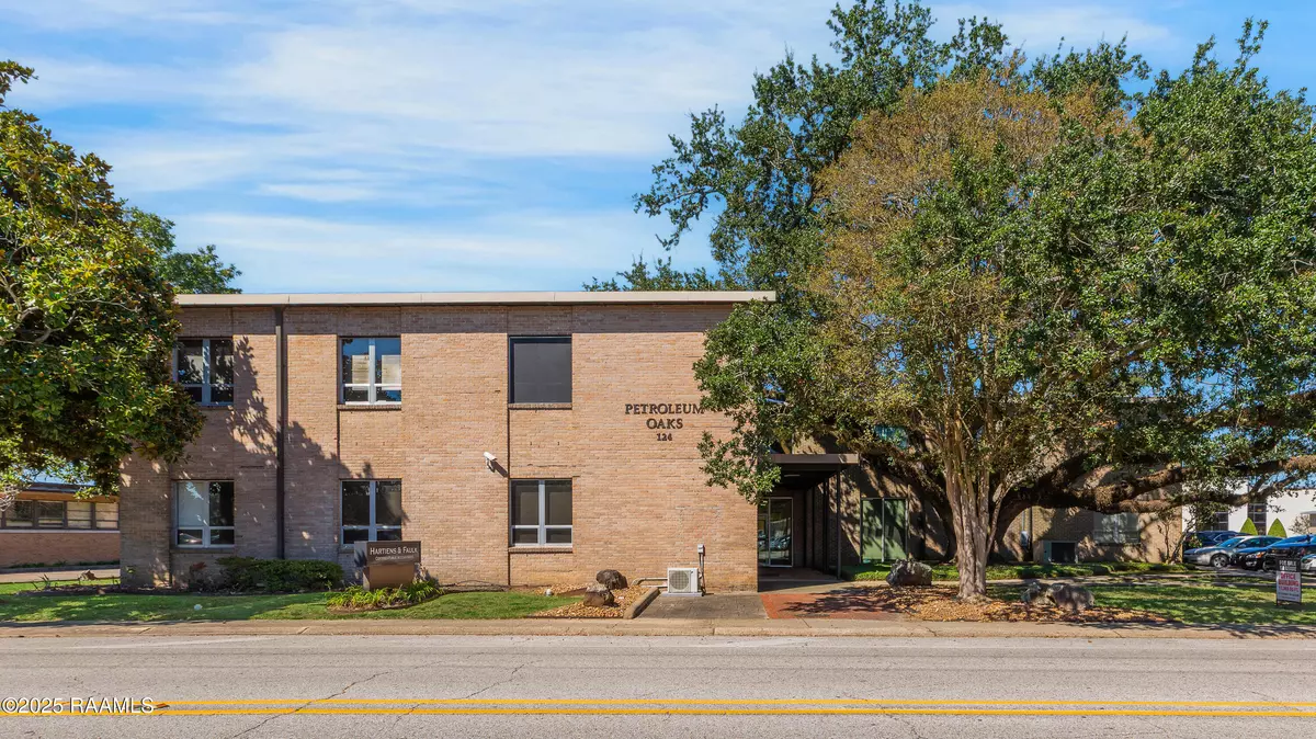 Lafayette, LA 70503,124 Heymann BLVD