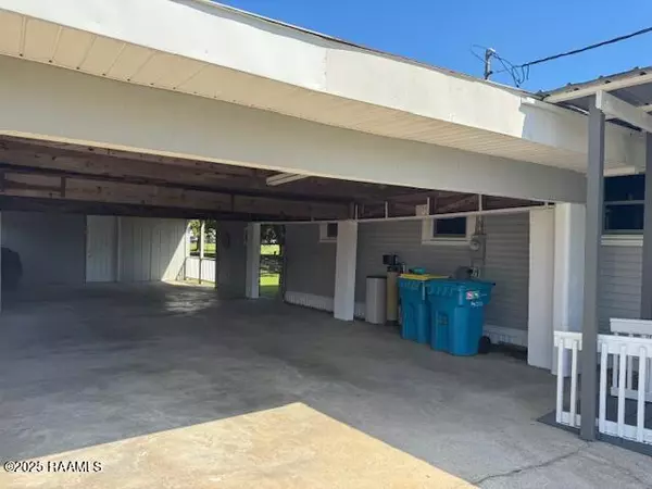 Arnaudville, LA 70512,2235 Bushville HWY