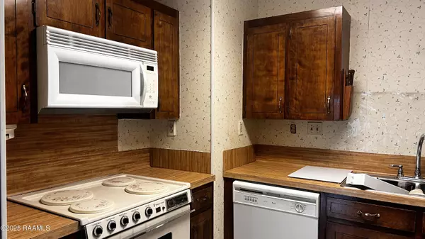 Lafayette, LA 70503,119 Gayle DR