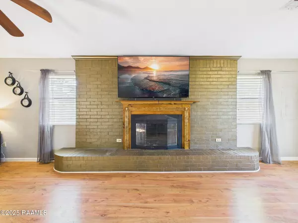 Jeanerette, LA 70544,1712 Lillie ST