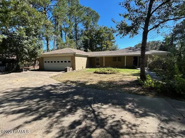 Opelousas, LA 70570,981 E Prudhomme ST
