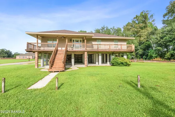 7700 Lee Station RD, New Iberia, LA 70560