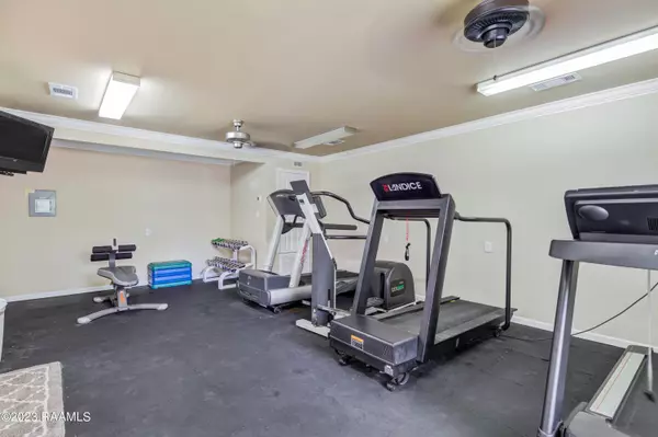 Lafayette, LA 70503,112 Hillside DR #16