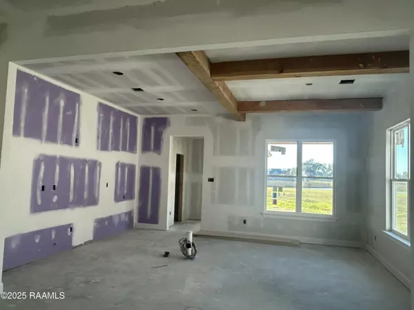 Carencro, LA 70520,112 Blushing Groom DR