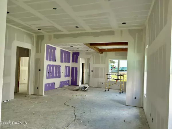 Carencro, LA 70520,112 Blushing Groom DR