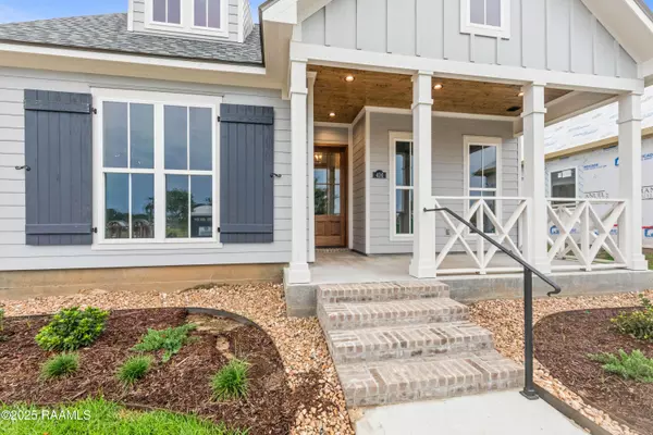 Lafayette, LA 70507,406 Flores CT