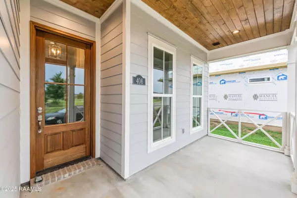 Lafayette, LA 70507,406 Flores CT