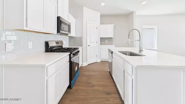 Duson, LA 70529,114 Eden Ridge ST