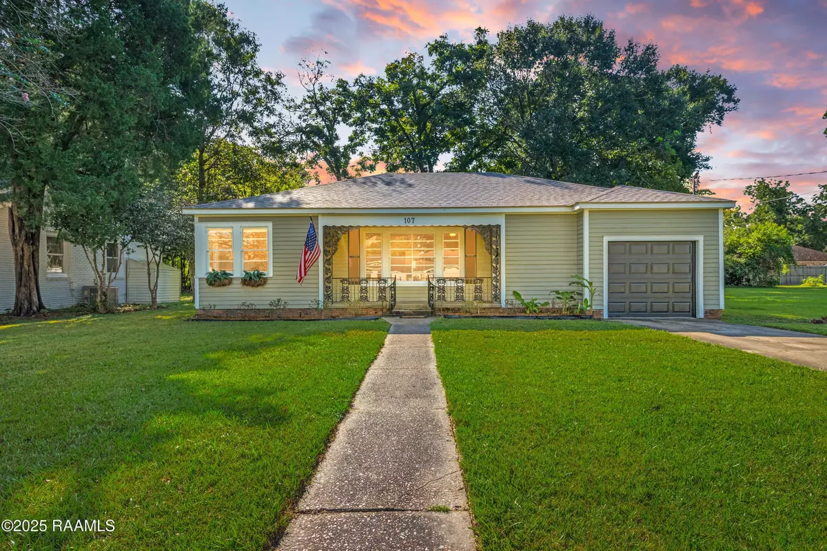 Lafayette, LA 70503,107 Acadian DR