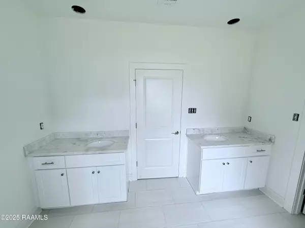 Lafayette, LA 70506,102 Fig ST