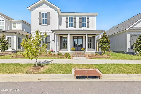 113 Oak Village DR, Scott, LA 70583