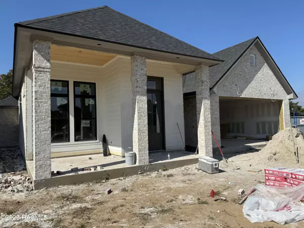 102 Spring Meadow DR, Broussard, LA 70518