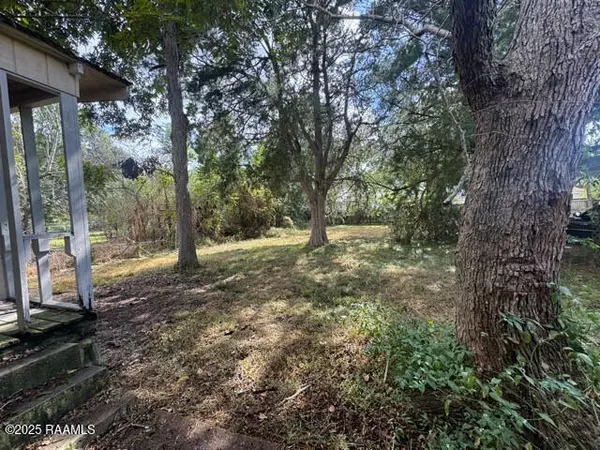 New Iberia, LA 70560,534 Park AVE