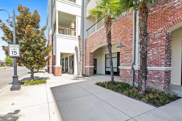 Youngsville, LA 70592,120 Waterview RD #101