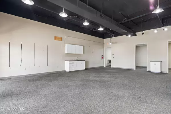 Youngsville, LA 70592,120 Waterview RD #107