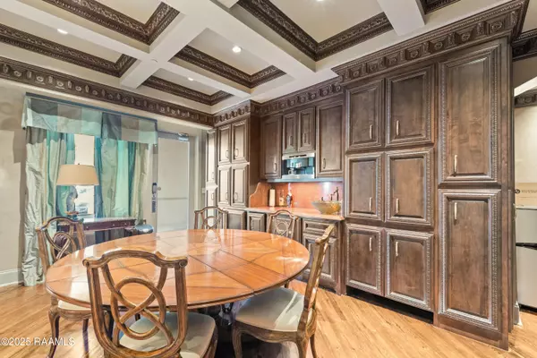 Lafayette, LA 70508,603 Silverstone RD #109