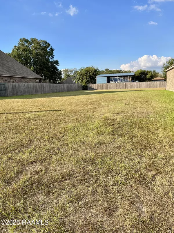 133 Tortoise LN, Broussard, LA 70518