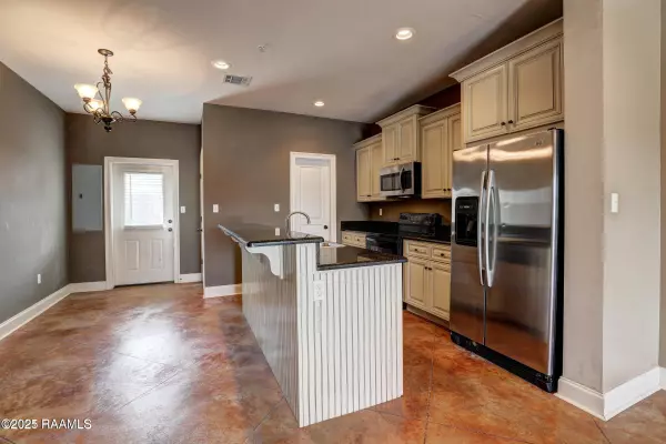 Lafayette, LA 70503,1000 Tulane AVE #4