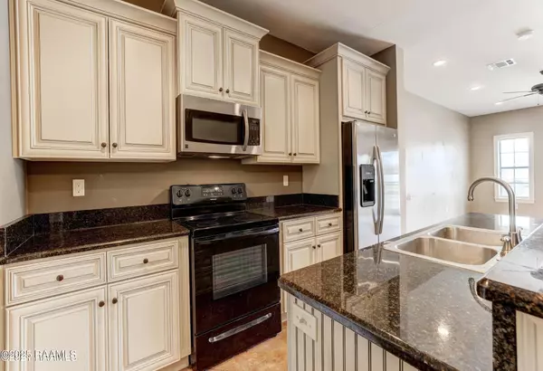 Lafayette, LA 70503,1000 Tulane AVE #4