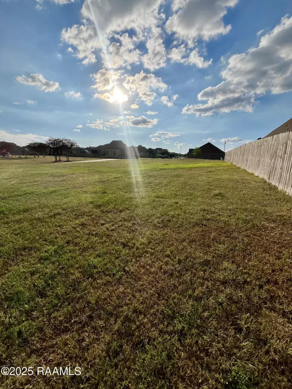 Broussard, LA 70518,707 Emancipation BLVD